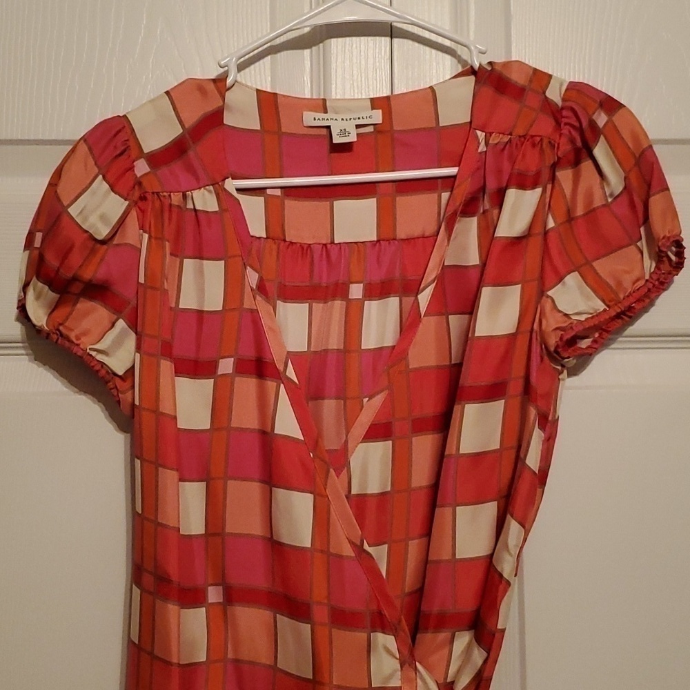 Banana Rebublic Silk Wrap Around Blouse Size XS